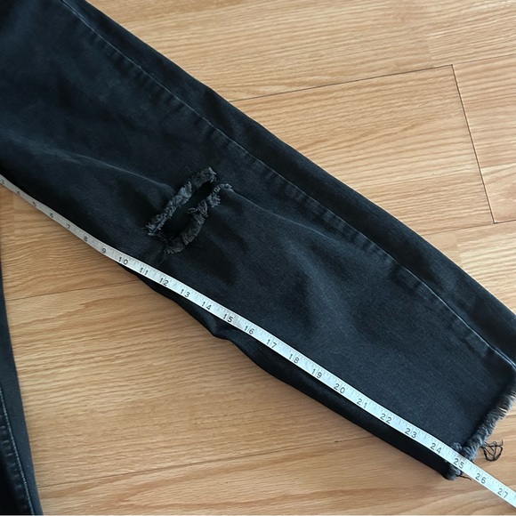 Rue21 Black Distressed Straight Leg Jeans Women’s 10 - Picture 7 of 8